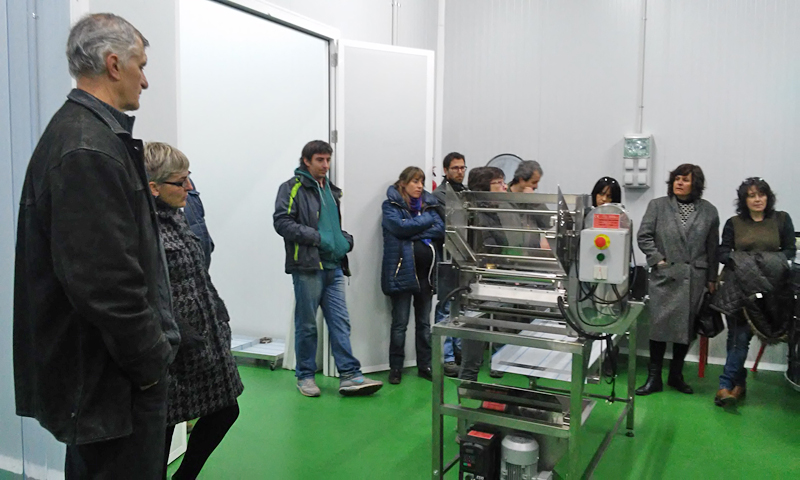 Este jueves 17 de marzo se ha realizado la jornada de puertas abiertas del vivero de empresas agroalimentarias de Biescas, para dar a conocer a la población las instalaciones. 