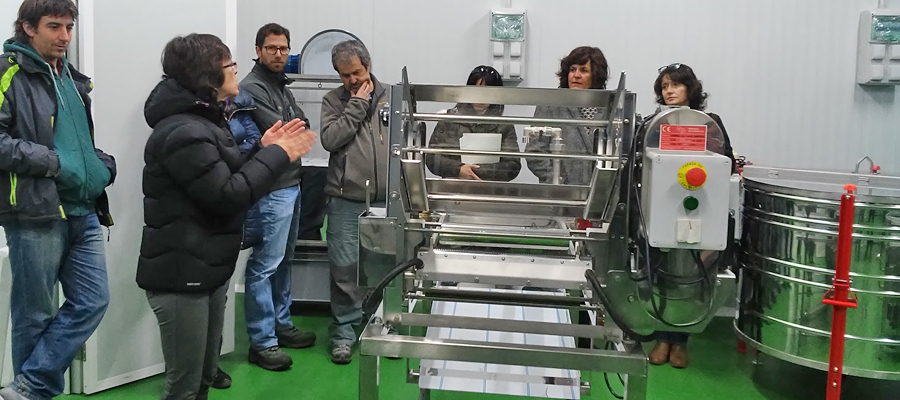 Este jueves 17 de marzo se ha realizado la jornada de puertas abiertas del vivero de empresas agroalimentarias de Biescas, para dar a conocer a la población las instalaciones.