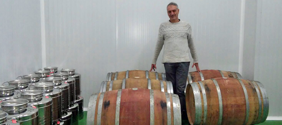 PACHARÁN LAYÁN