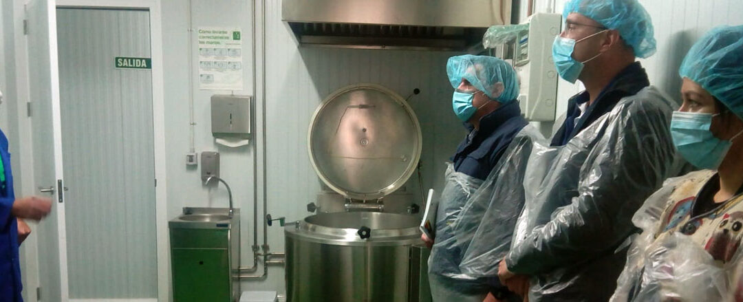 Visita a los Viveros de ADECUARA de los responsables de Empleo y Desarrollo de Daroca y Campo de Daroca
