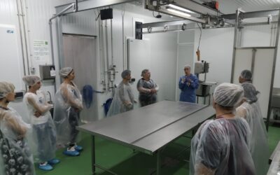 Alumnos del Curso de Alimentos de Aragón visitan los Viveros de Adecuara